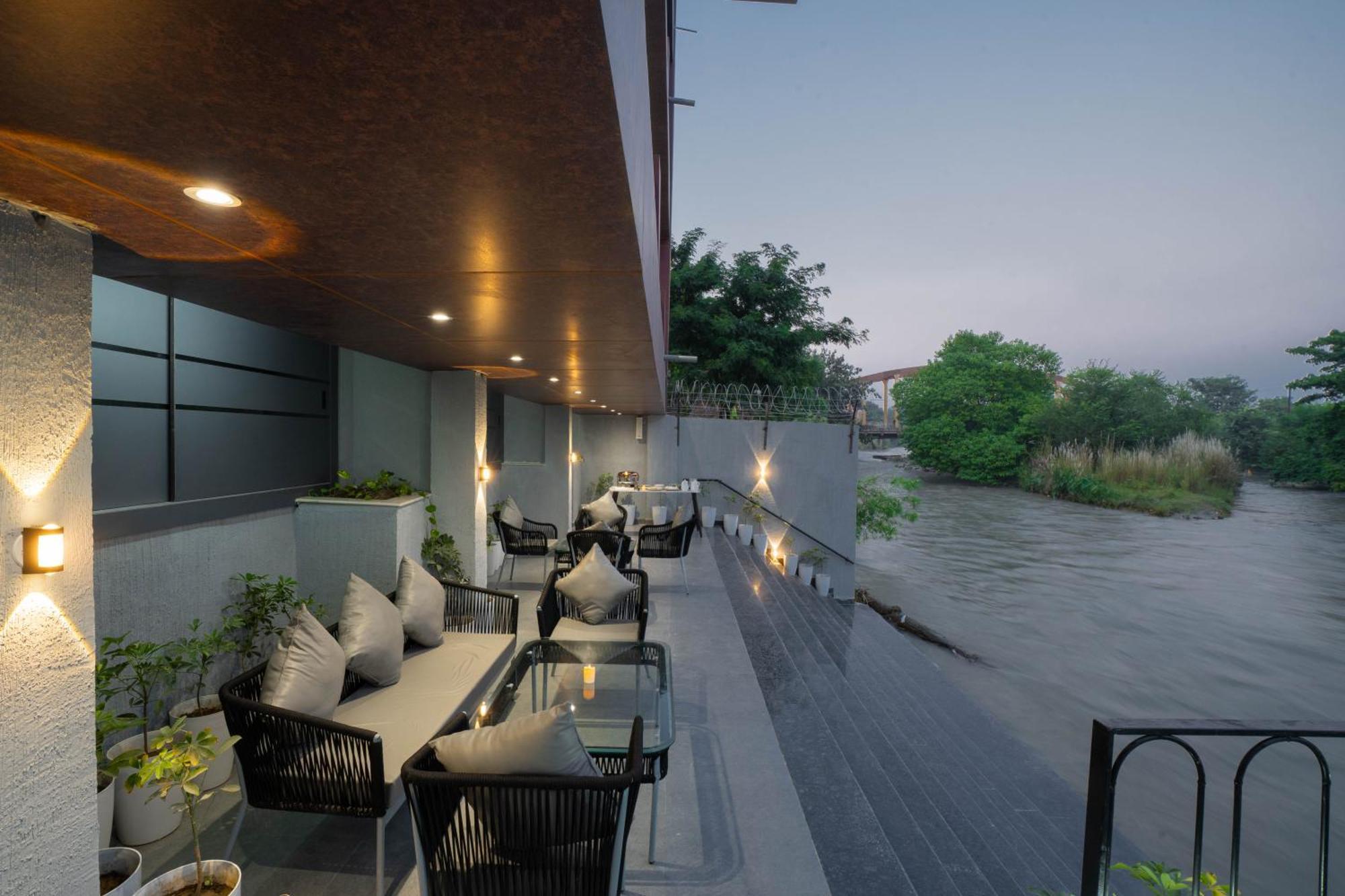 Sukoon By The Ganges - A Riverside Retreat Haridwār Dış mekan fotoğraf