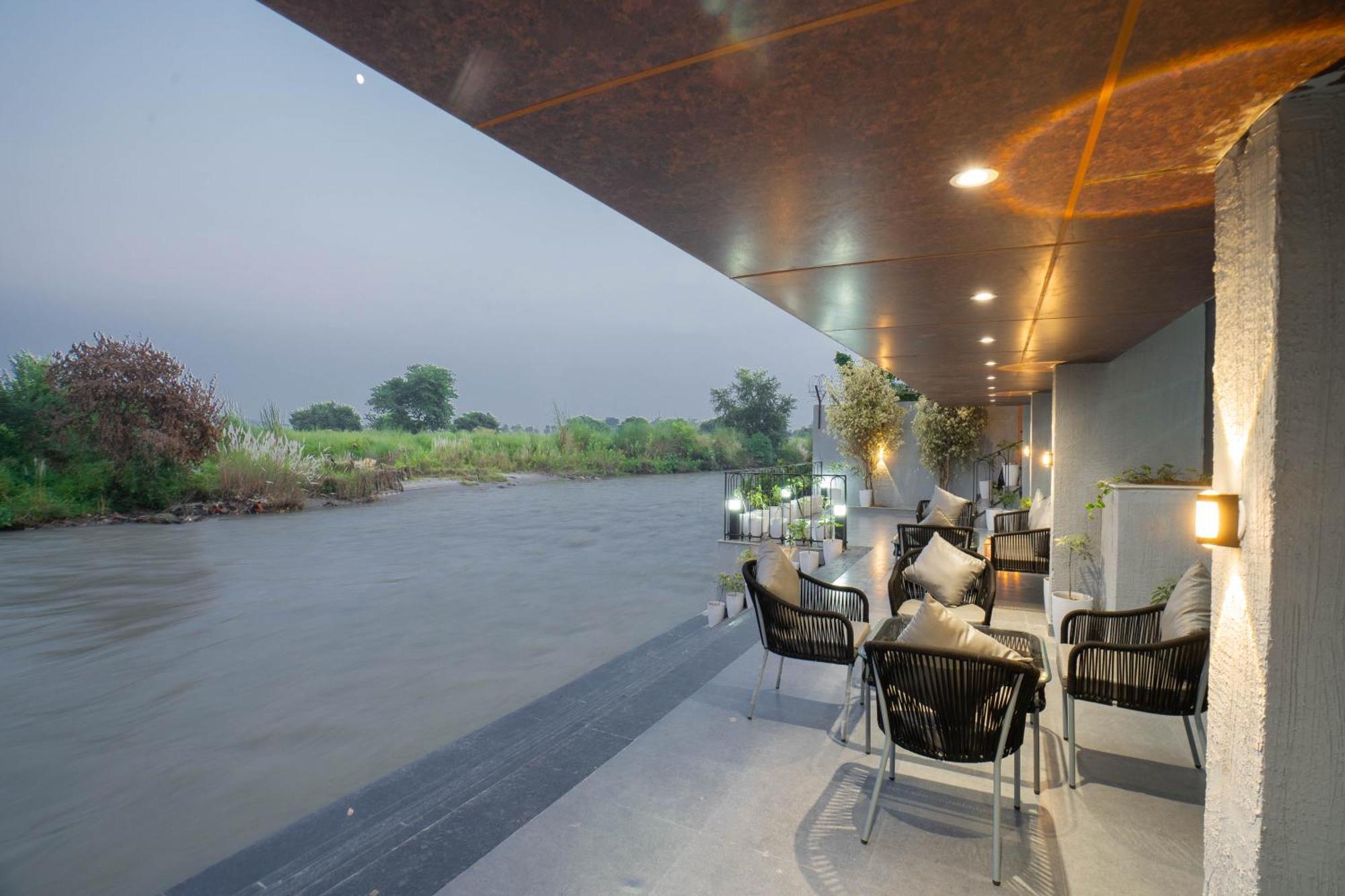 Sukoon By The Ganges - A Riverside Retreat Haridwār Dış mekan fotoğraf